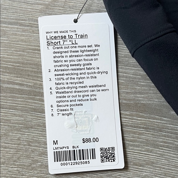 Lululemon Athletica Black Women’s Athletic Shorts with Shopping Bag - Picture 3 of 5